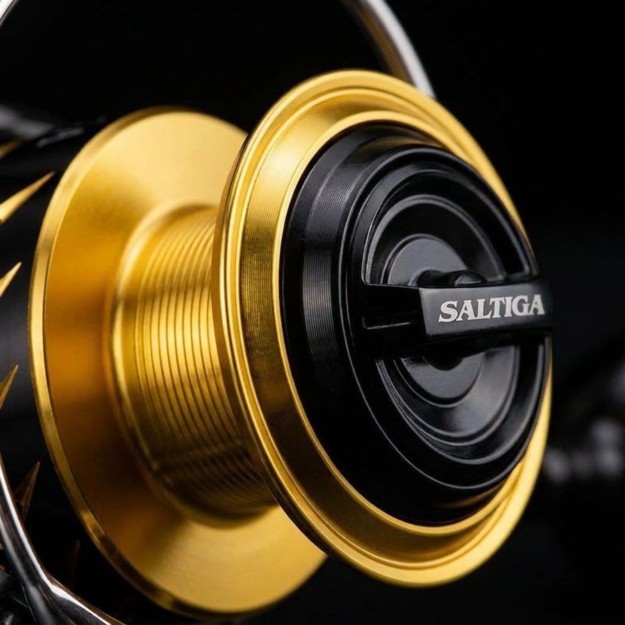Japan Made Saltiga SW4000XG SW6000HG SW10000HG Spinning Jigg — packshot detail