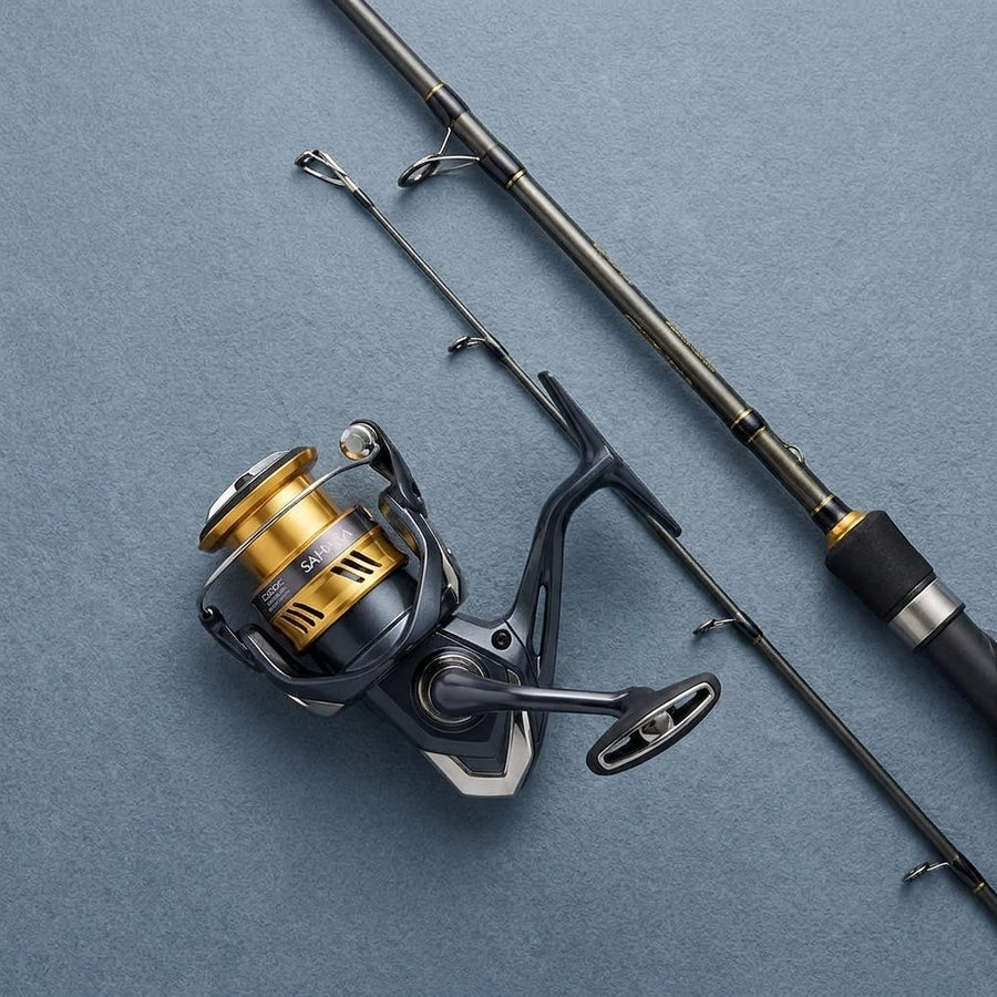 2022 SHIMANO Reel SAHARA Spinning Fishing Reel 5.0:1/6.2:1 R — packshot flatlay